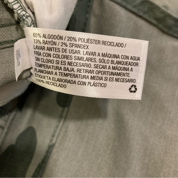 Girls Camo Overalls Size 18 XXL Camouflage Bib Overalls Stretch - Picture 15 of 15